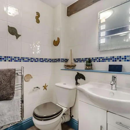 1 Bed In Liskeard 89250 Holiday home *