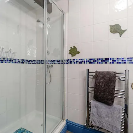 1 Bed In Liskeard 89250 * Braddock
